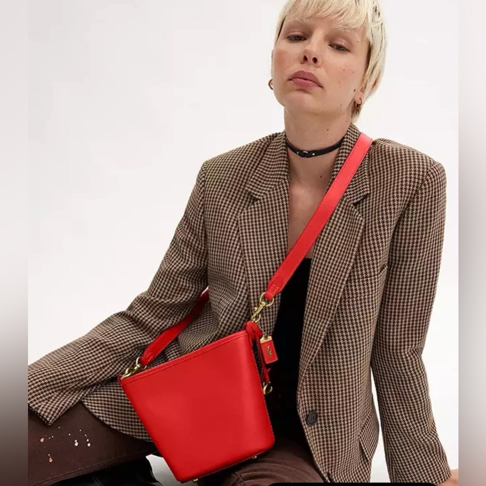 CJ827 - Coach Dakota Bucket Bag 16 - Picture 12 of 12